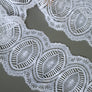 #18 Archival Chantilly Lace - 13cm | White