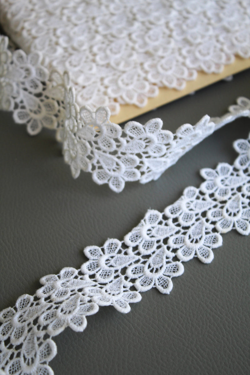 White Guipure Lace Tape at Affordable Price, White Guipure Lace Tape  Manufacturer,Exporter