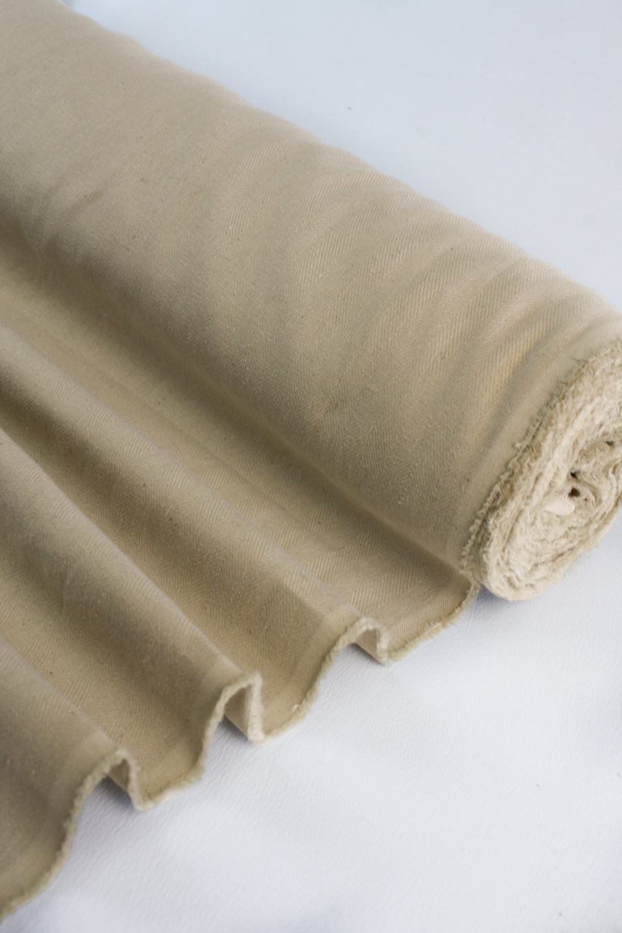 Hallie - Italian Herringbone Linen | Taupe Remnant (1.8M)