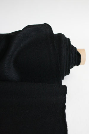 Amara - Merino Twill | Pitch