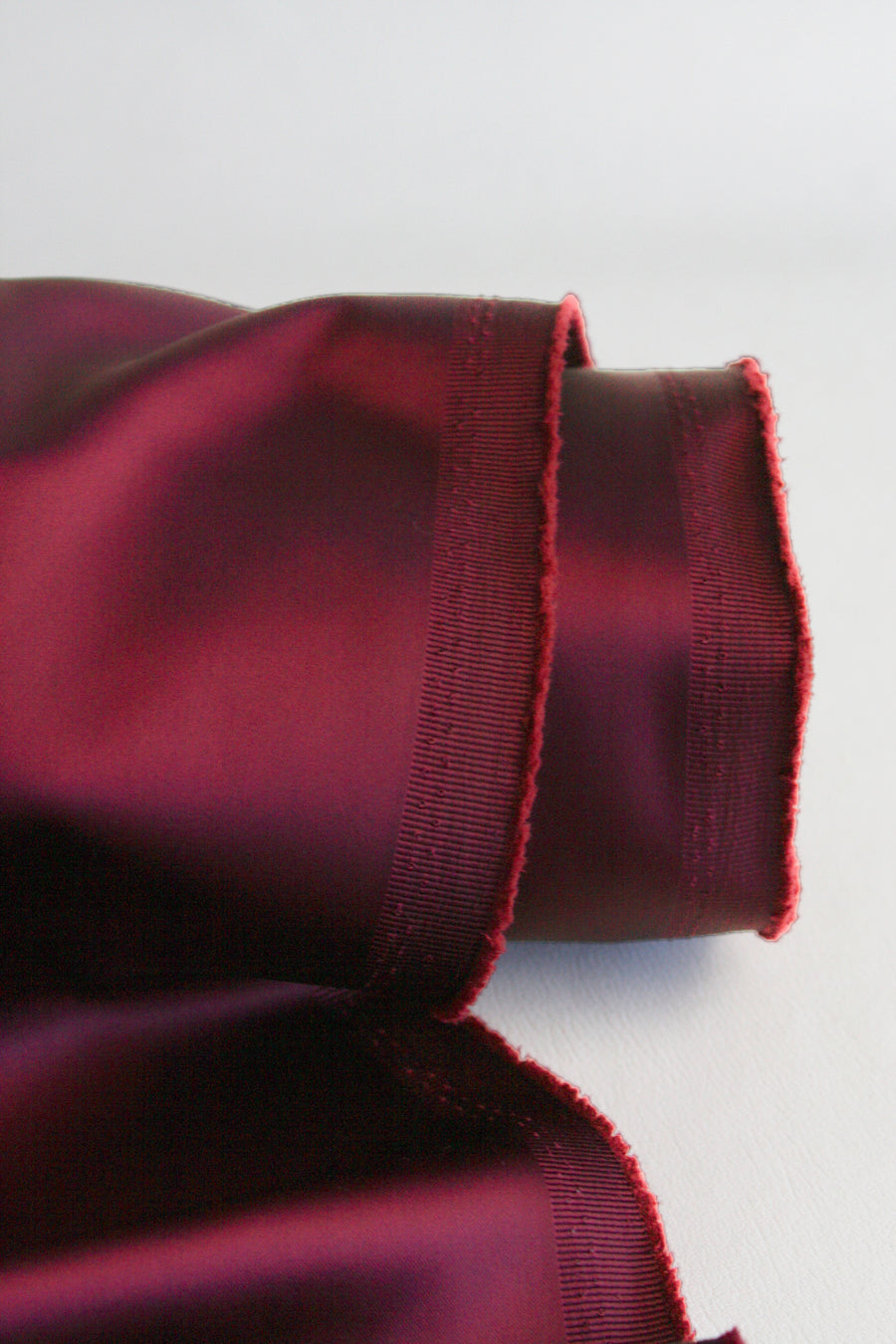 Nadine - Stretch Satin | Pinot #10