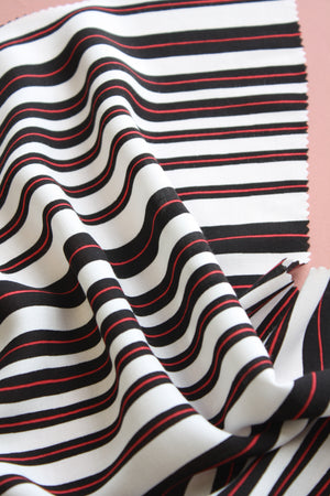 Taylor - Printed Viscose | Black Stripe Remnant (1.8M)