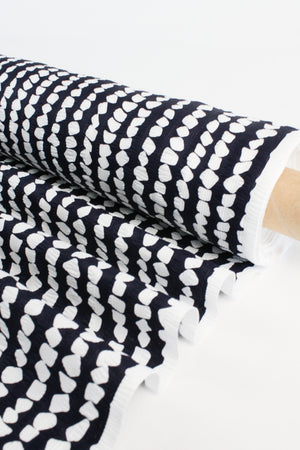 Tokyo - Printed Seersucker Cotton |  Black