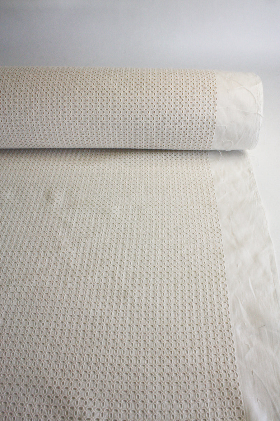 Agatha - Broderie Anglaise | Alabaster