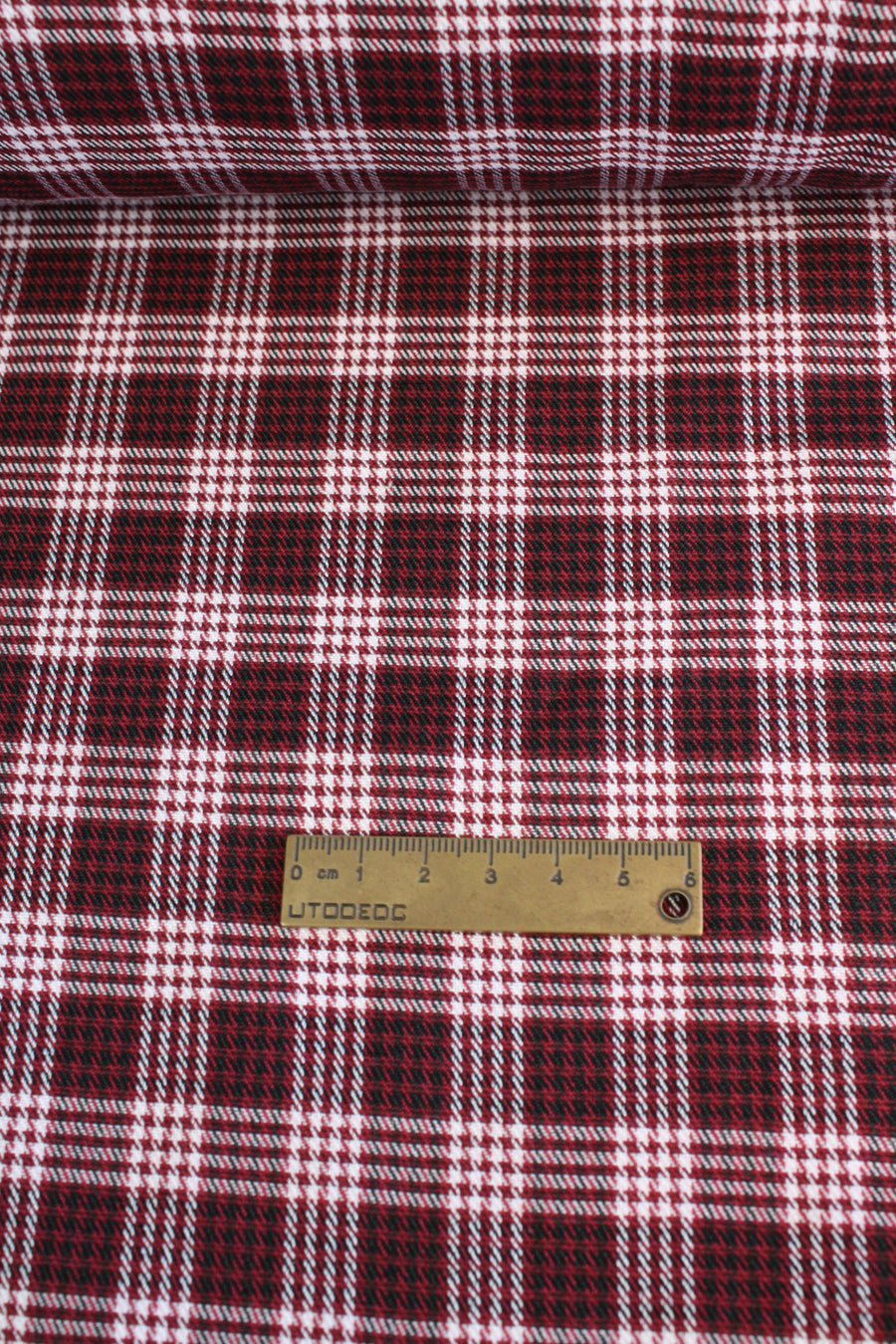 Sloane | Cotton Flannel - Ruby Remnant (1.7M)