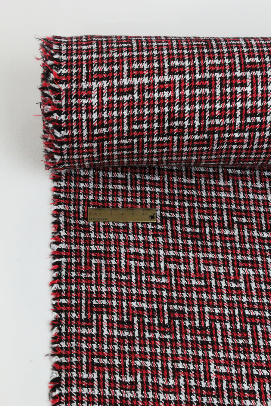 Grace  - Wool Flannel | Scarlet (LAST CUT - 1.6M)
