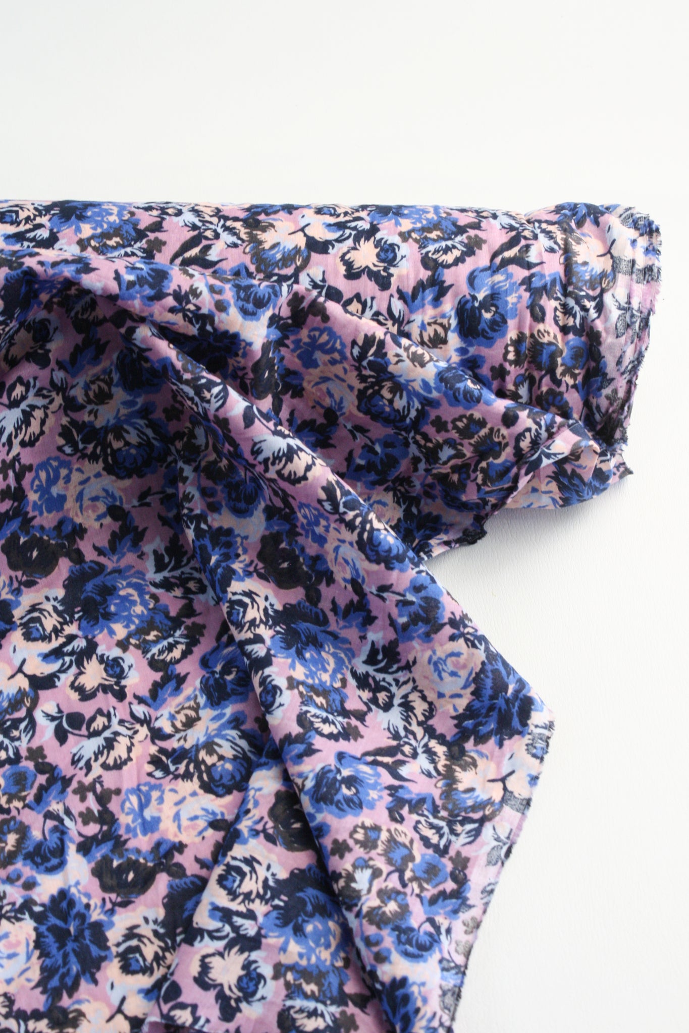 ExDesigner Organic Cotton Voile Hydrangea Drapers Fabrics