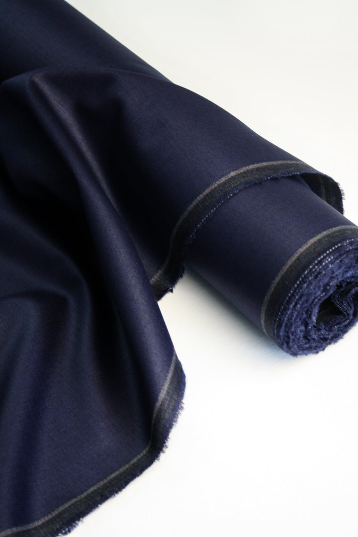 European Polished Suiting - Virgin Wool Sateen | Ink