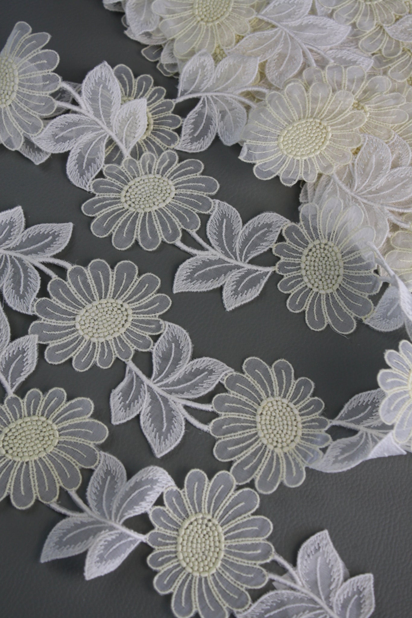 Italian Lace White