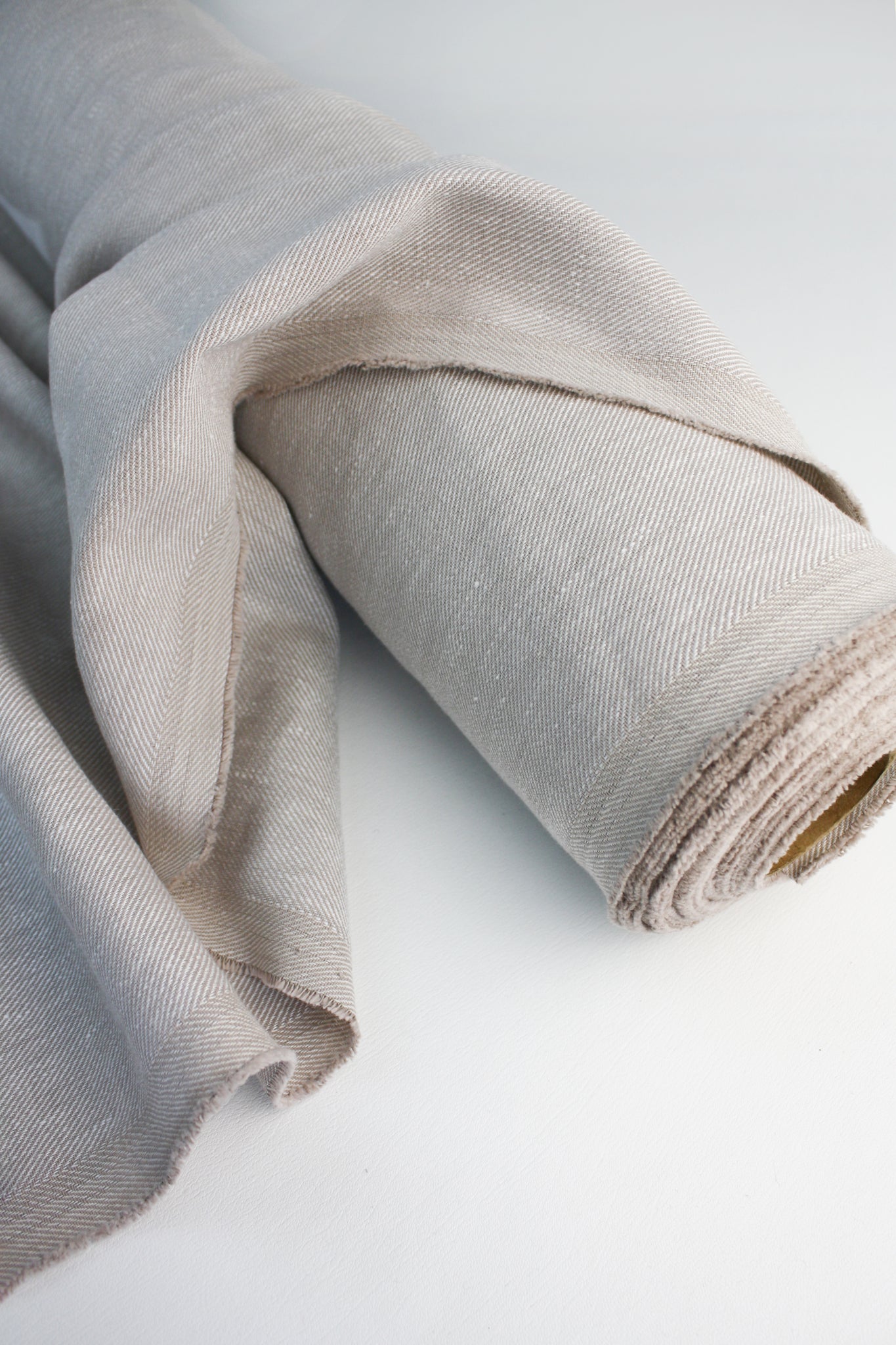 Francesco - Italian Linen Twill | Natural – Drapers Fabrics