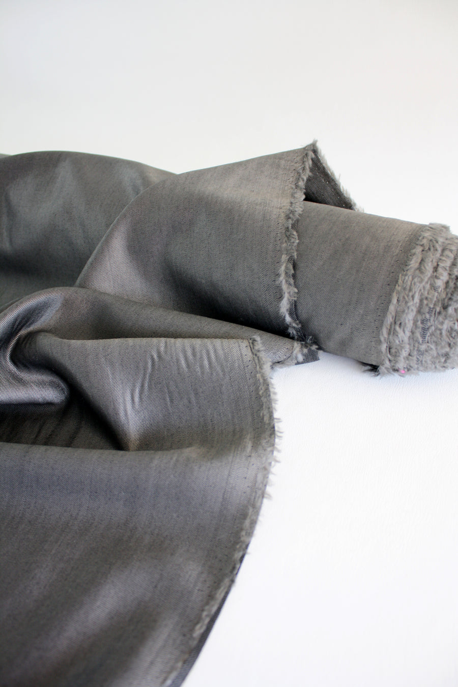 Italian Polished Gabardine Wool Suiting | Gainsboro