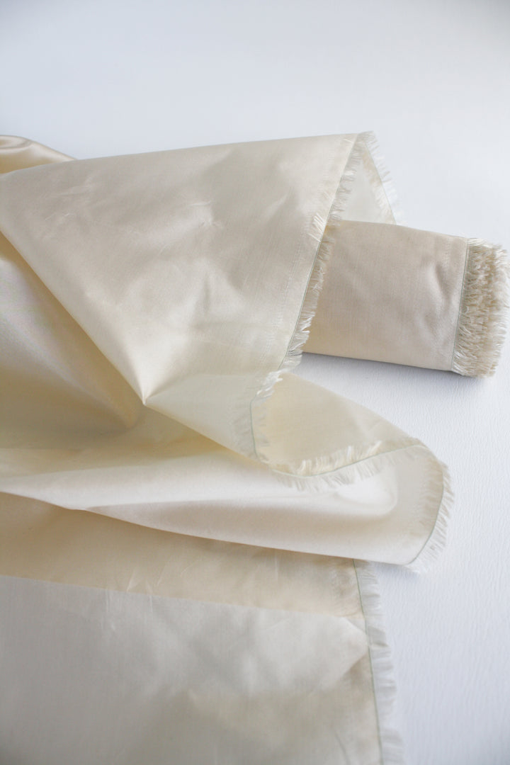 Double Woven Italian Silk Organza | Champagne