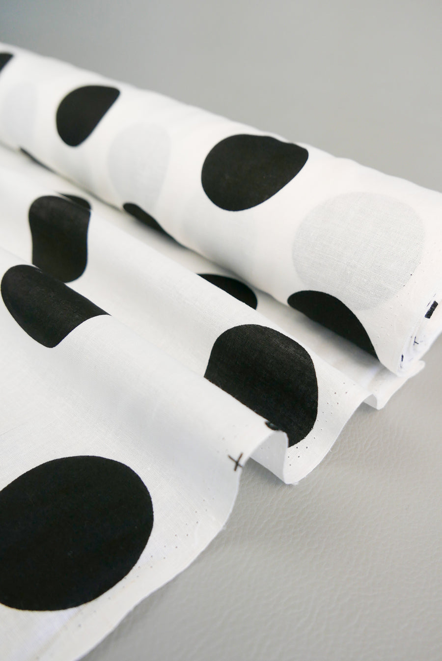 Bichon - Printed Linen | Polkadot