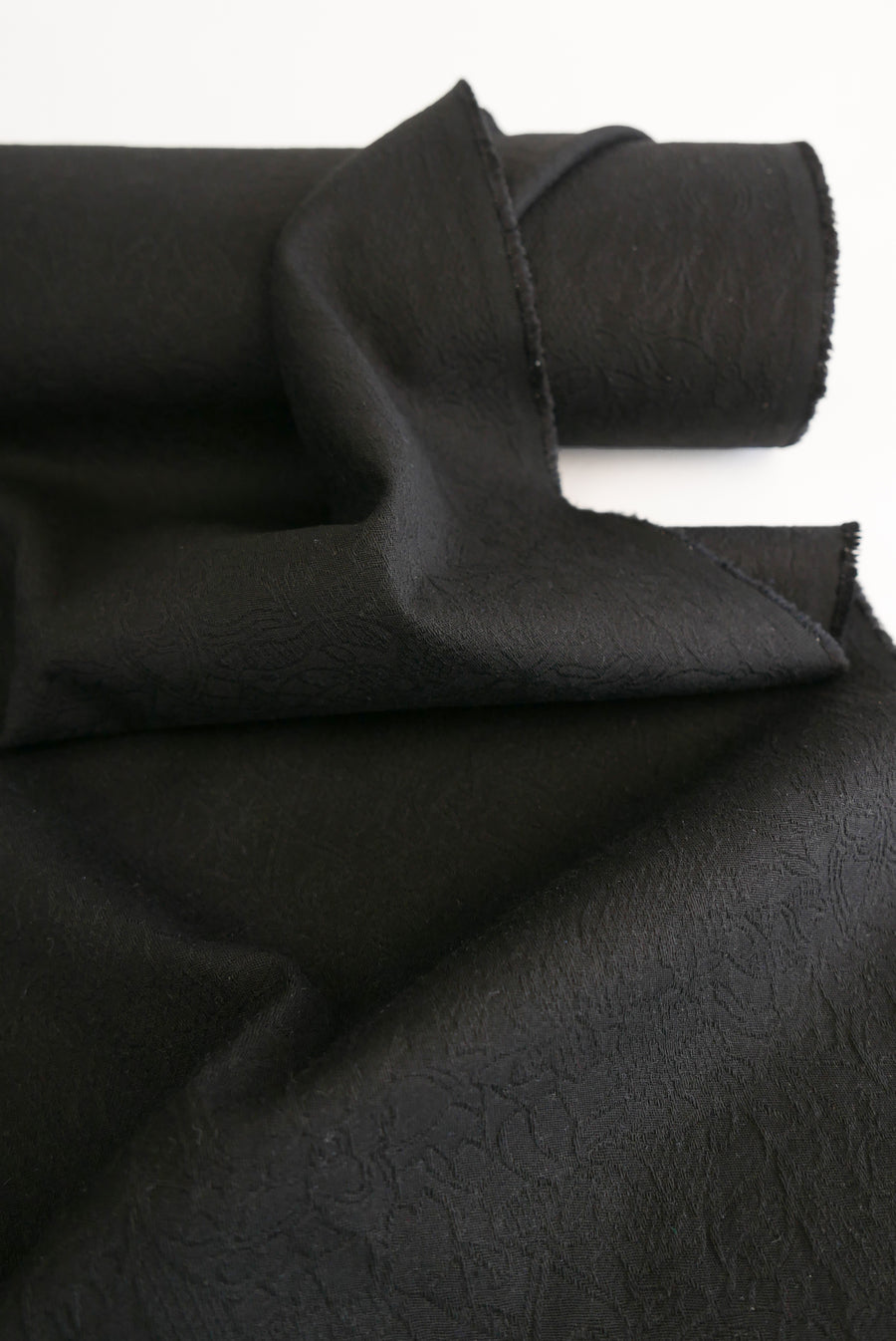 Jasmine - Cotton Jacquard | Classic Black Remnant (1.8M)