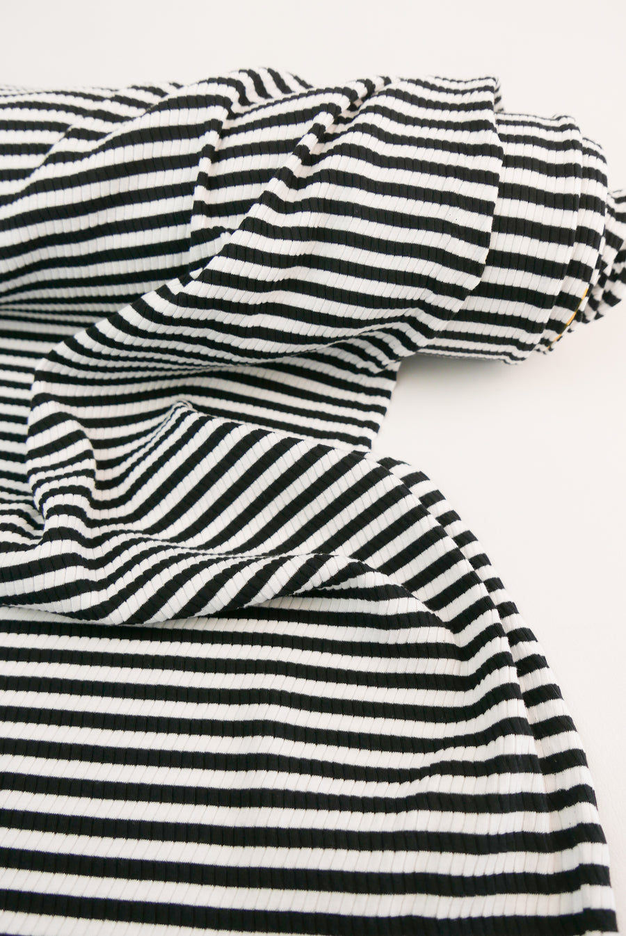 Stripe Lightning Jacquard - Cotton Knit | B&W Stripe