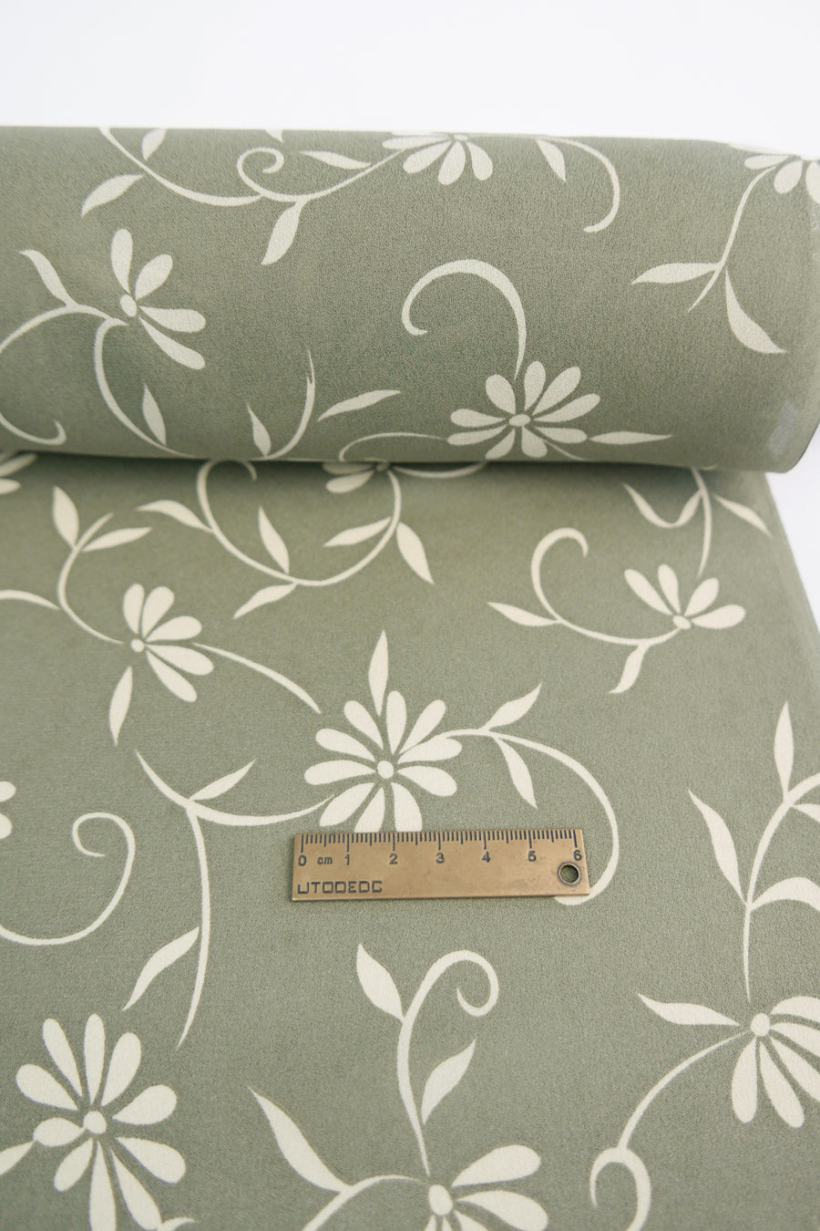 Ex-Designer Silk Crepe | Olive Green (LAST CUT - 1.6M)