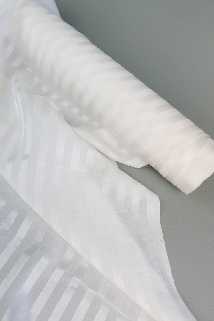 Ex-Designer Silk Self-Stripe | Off-White Lurex (LAST CUT - 2.2M)