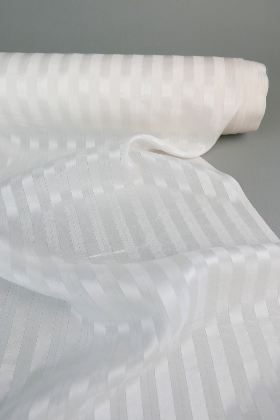 Ex-Designer Silk Self-Stripe | Off-White Lurex (LAST CUT - 2.2M)