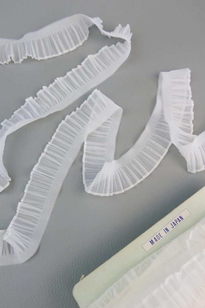 #72 Archival Japanese Ruffle Trim - 3cm | Off-White