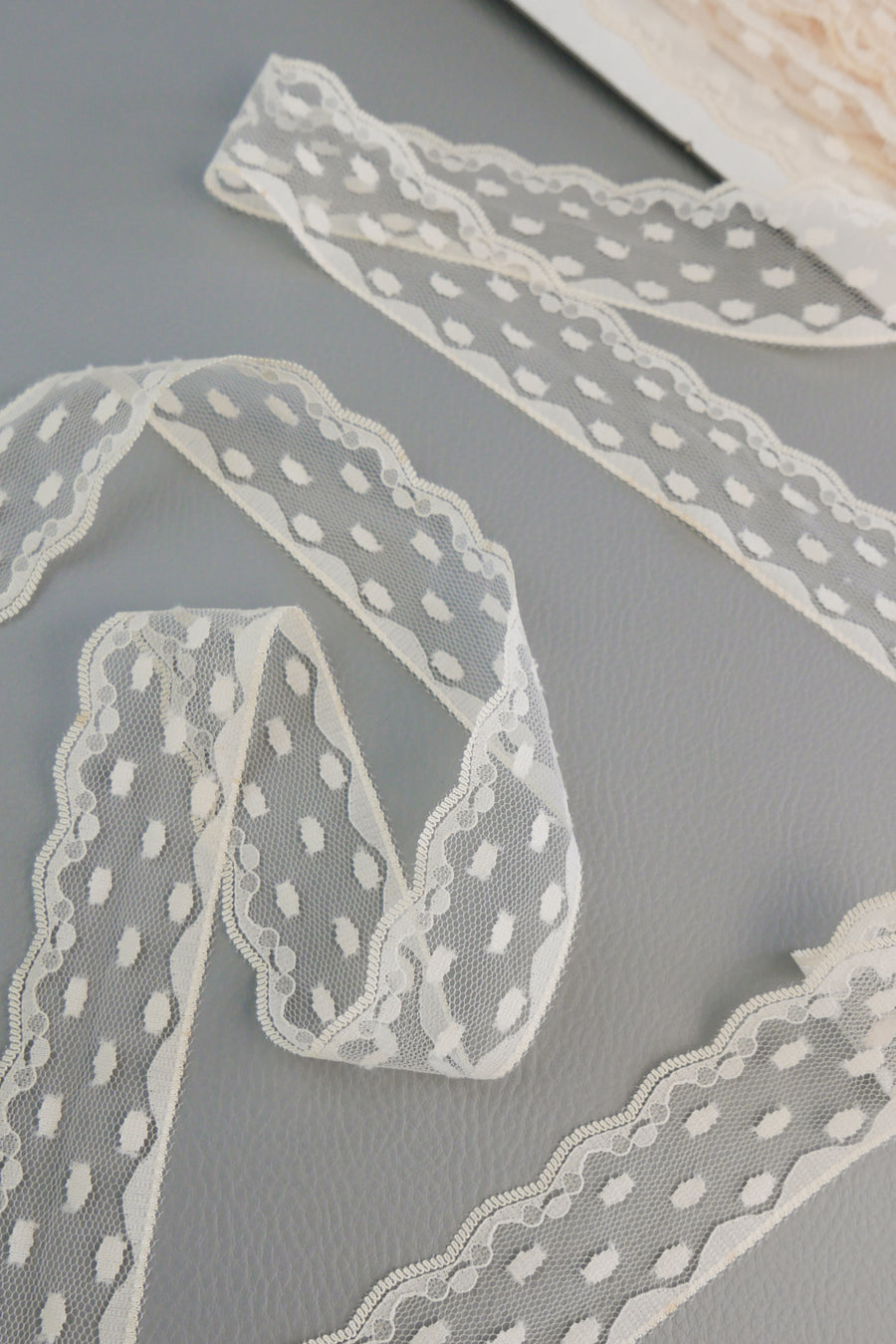 #73 Archival Dutch Chantilly Lace - 3.5cm | Cream