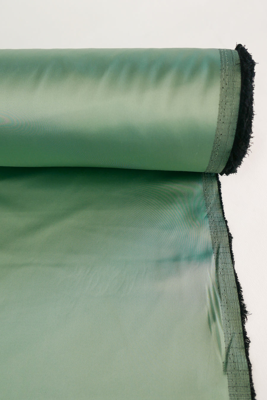 Nadine - Stretch Satin | Peppermint