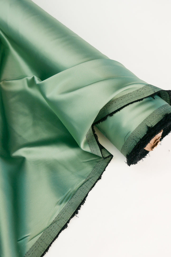Nadine - Stretch Satin | Peppermint
