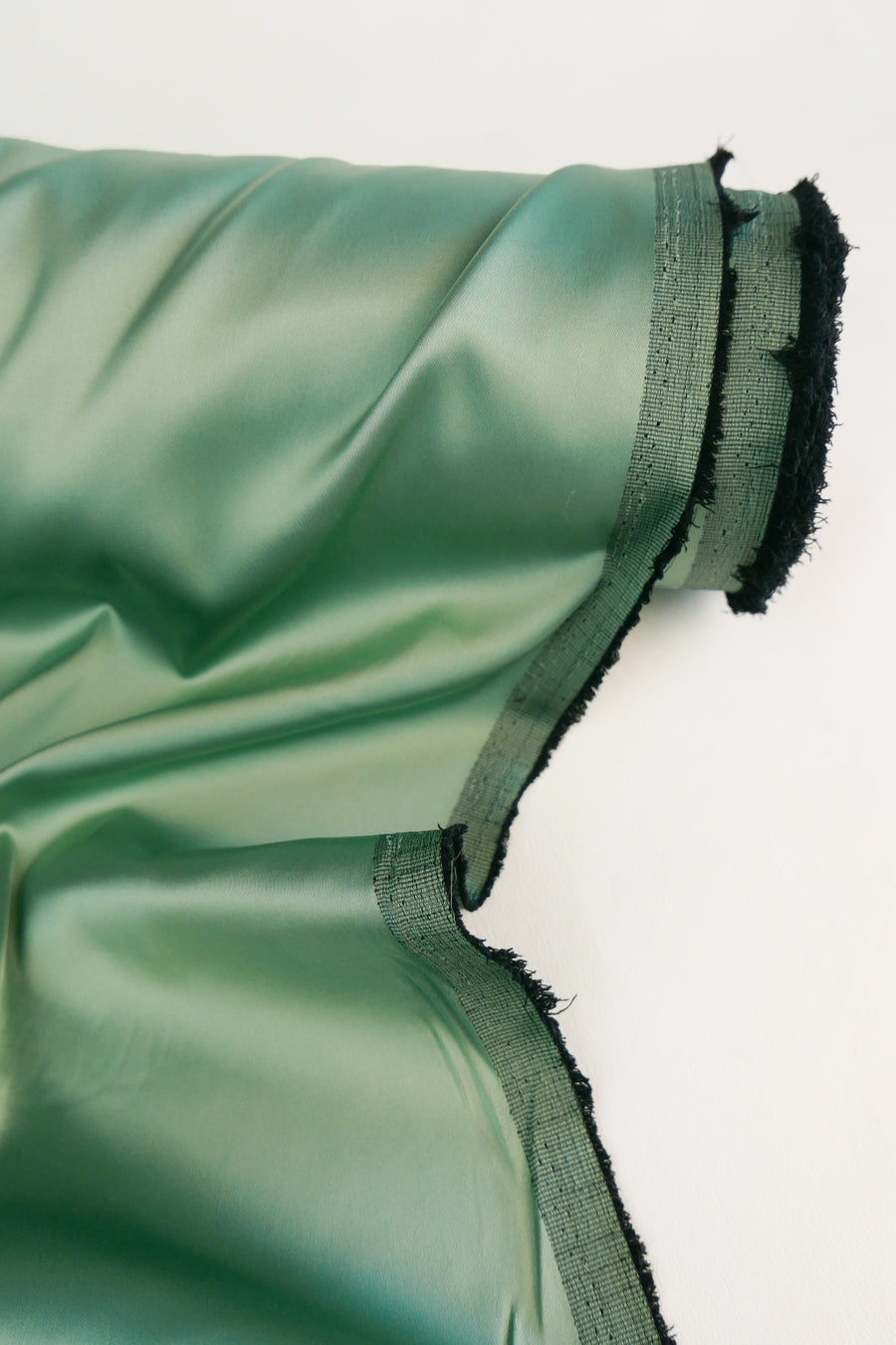 Nadine - Stretch Satin | Peppermint
