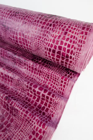 Aguilera - Crocodile Faux Suede | Magenta
