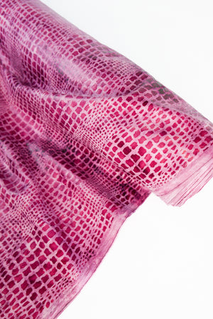 Aguilera - Crocodile Faux Suede | Magenta