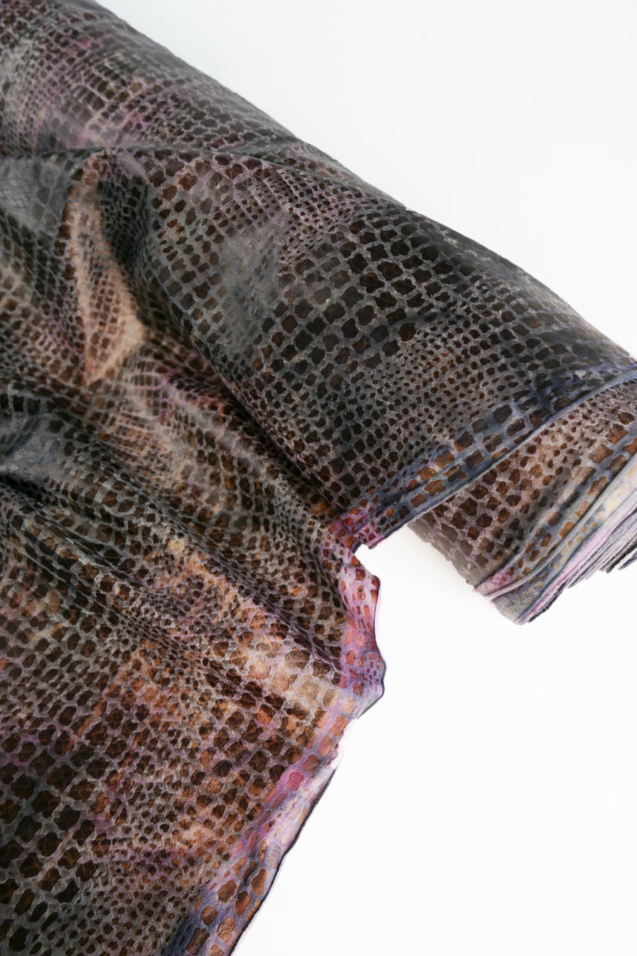 Aguilera - Crocodile Faux Suede | Violet