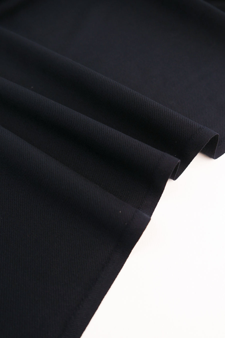 Nova - Portuguese Merino Wool Suiting | Midnight Navy