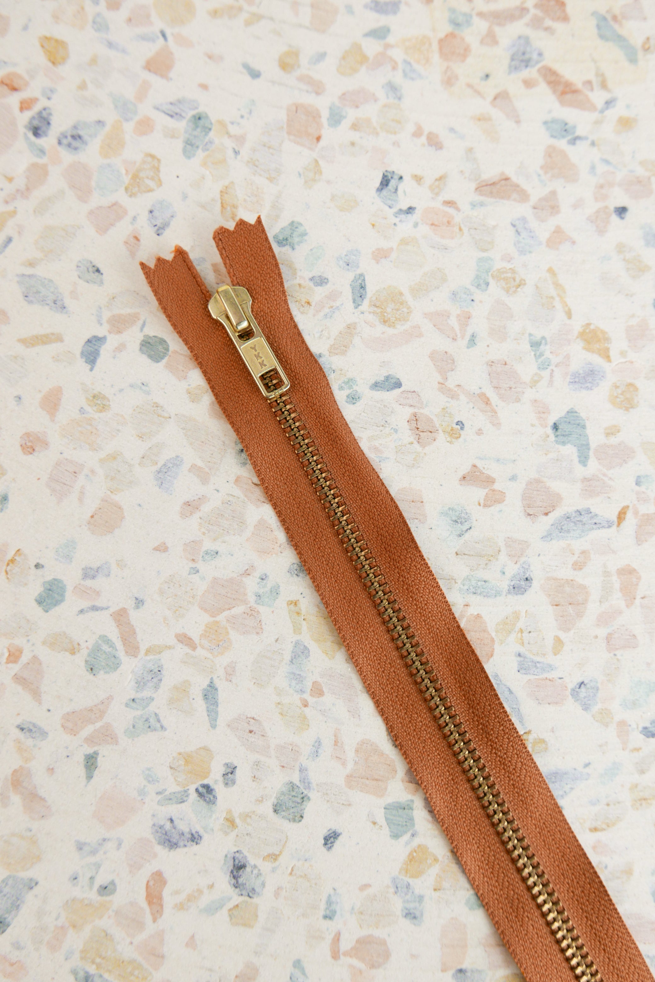 ykkk出品 YKK 25cm Metal Zip | Pumpkin – Drapers Fabrics