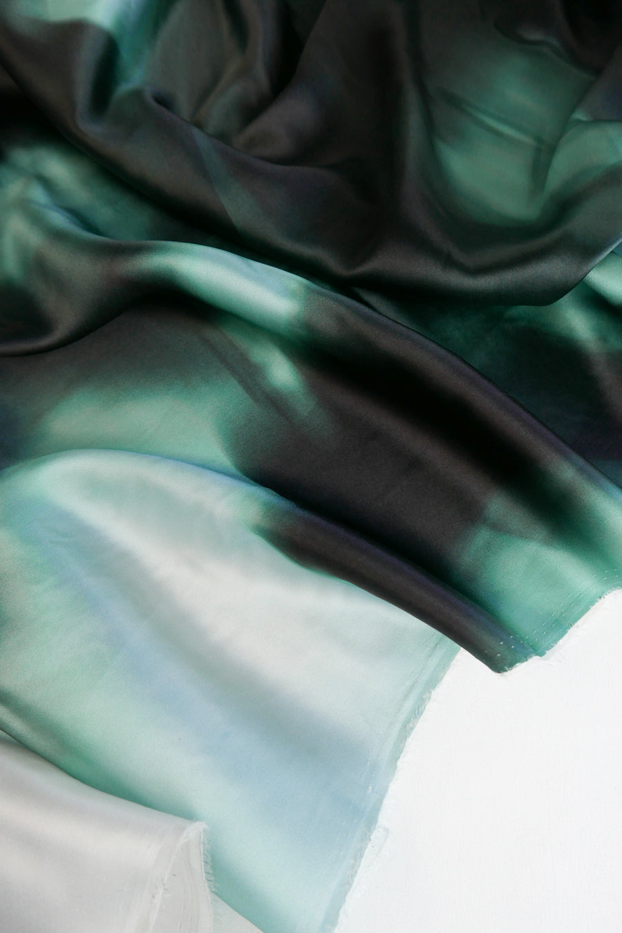 Allure - Printed Silk Satin | Emerald (LAST CUTS)