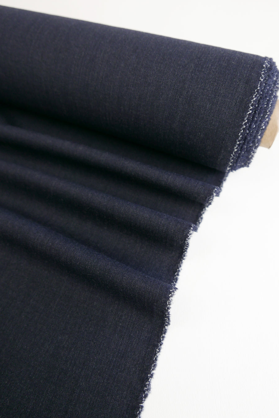 Langip - Italian Wool Suiting | Midnight Blue