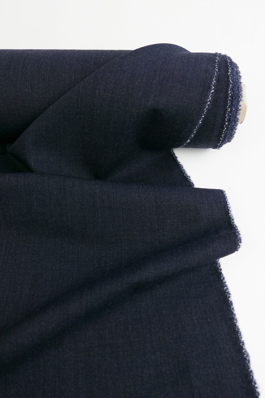 Langip - Italian Wool Suiting | Midnight Blue
