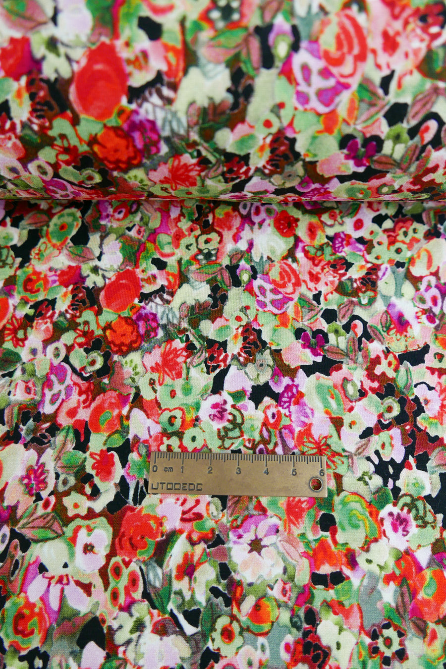 Cezanne - Printed Viscose Knit | Geranium