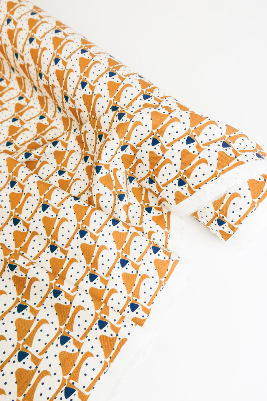 Cagna - Printed Viscose Twill | Biscuit