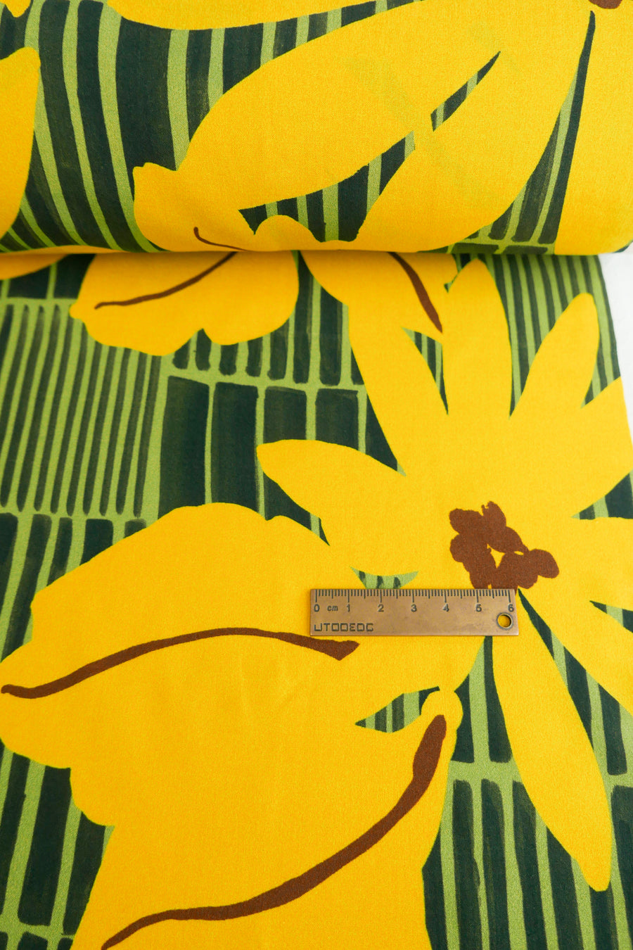 Petunia - Printed Viscose | Kōwhai