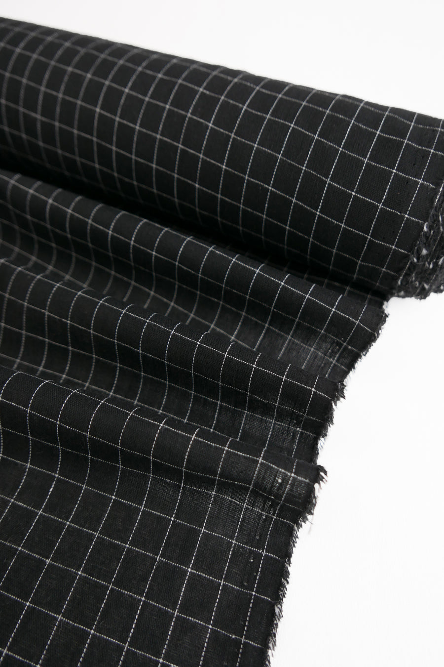 Baxter - Embroidered Linen Windowpane Check | B&W