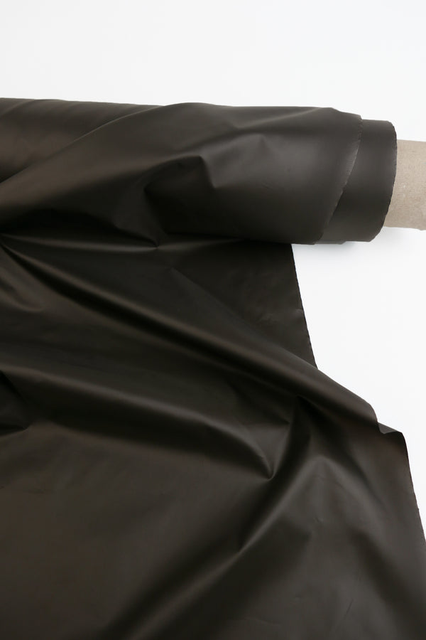 Trent - Italian Waterproof Shell | Cocoa (LAST CUT - 2.1M)