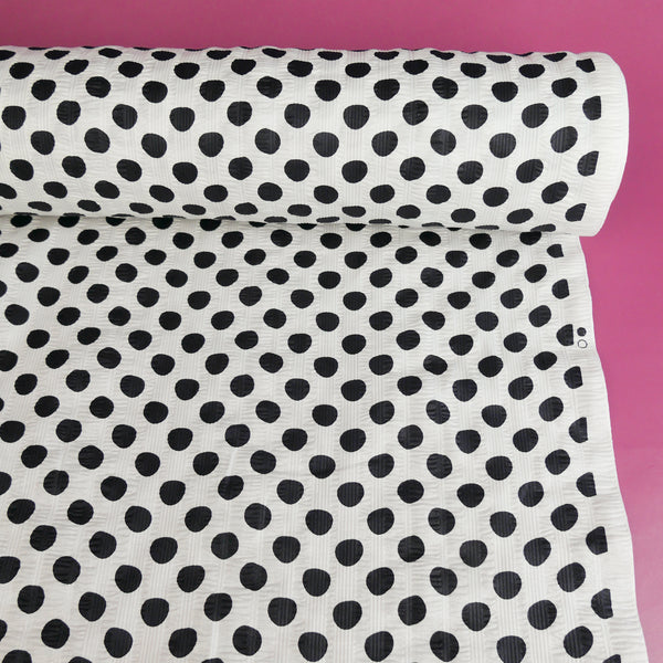 Hokkaido - Printed Seersucker Cotton | Black Polkadot