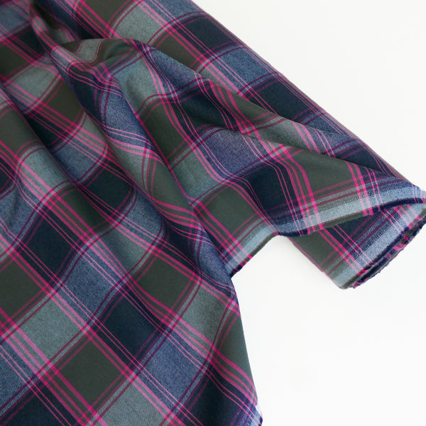 Kaia - Japanese Cotton Flannel | Magenta