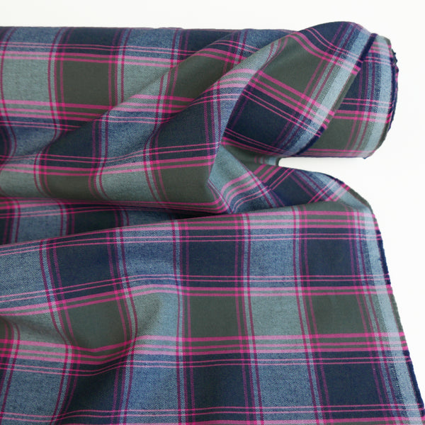Kaia - Japanese Cotton Flannel | Magenta