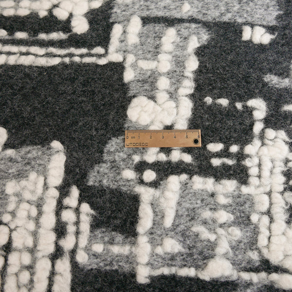 One-Off Italian Wool Boucle | City (4.9M cut)