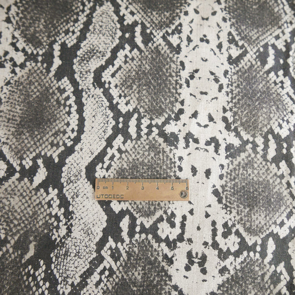 Rocio - Screen-Printed Linen Gauze | Snake