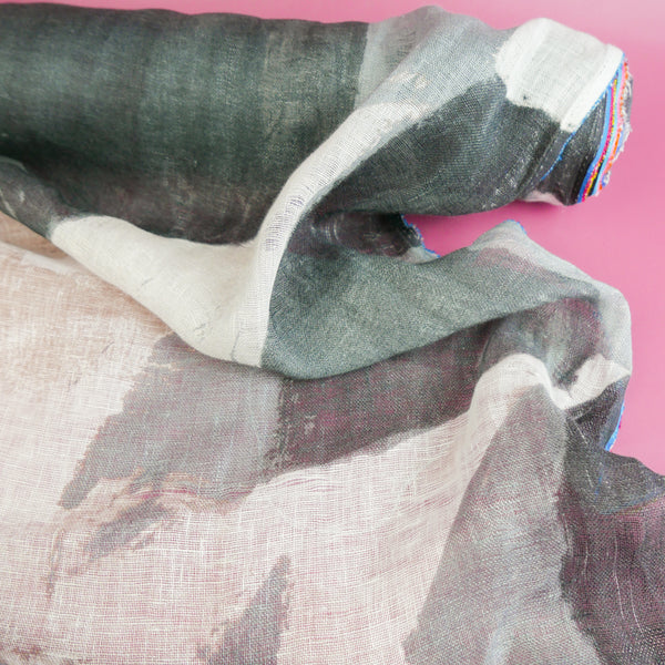 Wynter - Screen-Printed Linen | Pebble