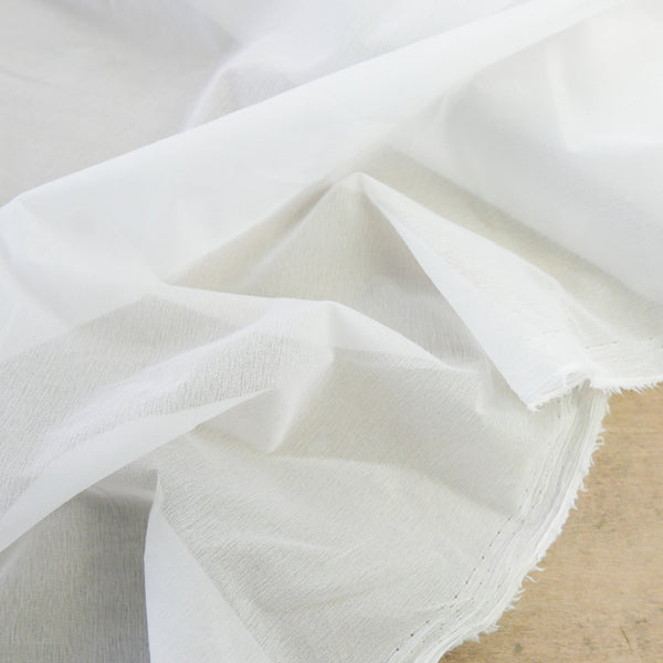 German-Made Fusing/Interfacing | White