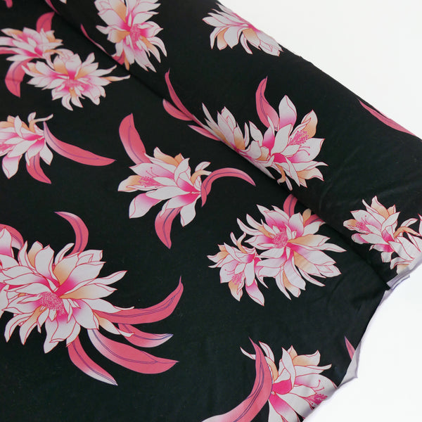 Water Lily - Four-Way Stretch Swimsuiting