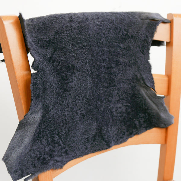 Astrakhan Lamb Hide | Charcoal