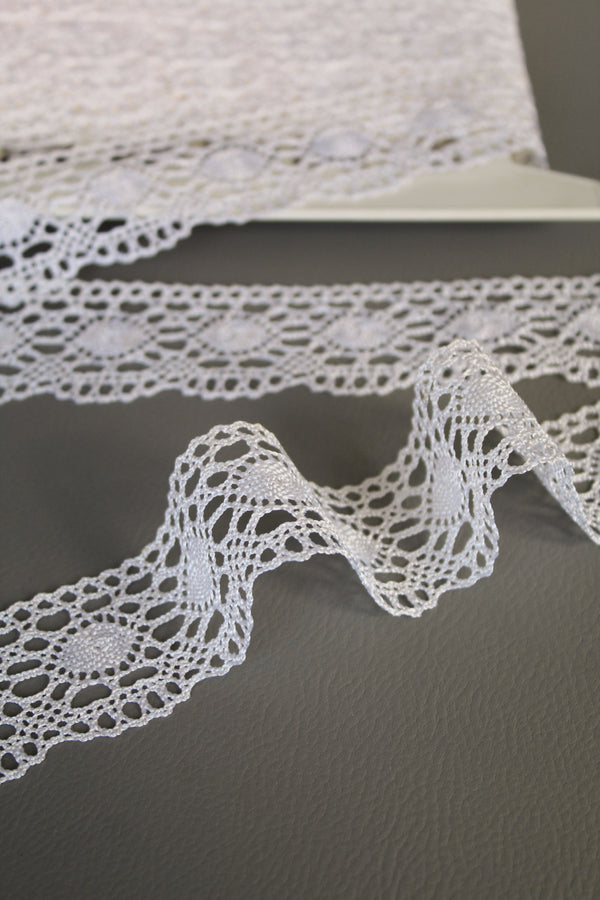 #10 Archival Torchon Lace - 4cm | Eggshell